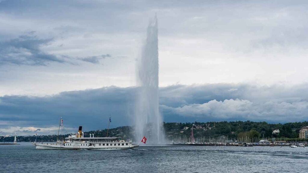 Geneva Itinerary: jet d'eau