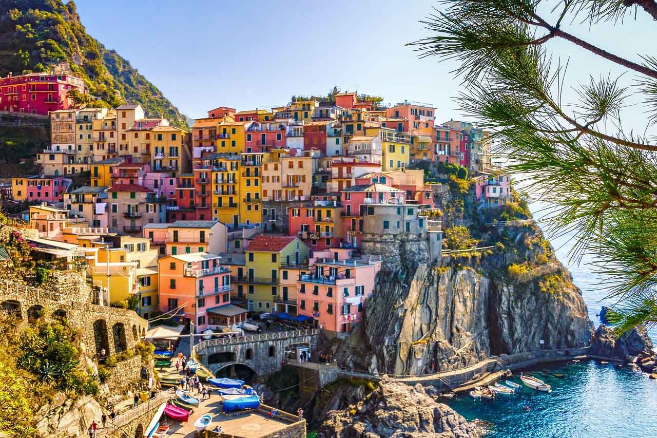You are currently viewing Cinque Terre Uncovered: A First-Timer’s Guide to the Five Villages According to an Expert