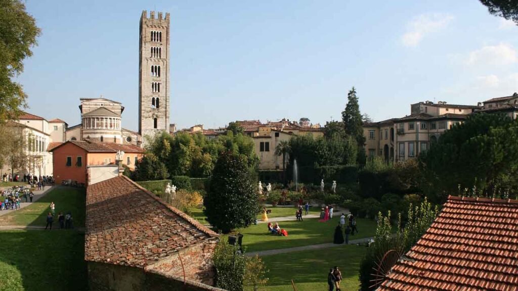 Tuscany Hidden Gems: Lucca