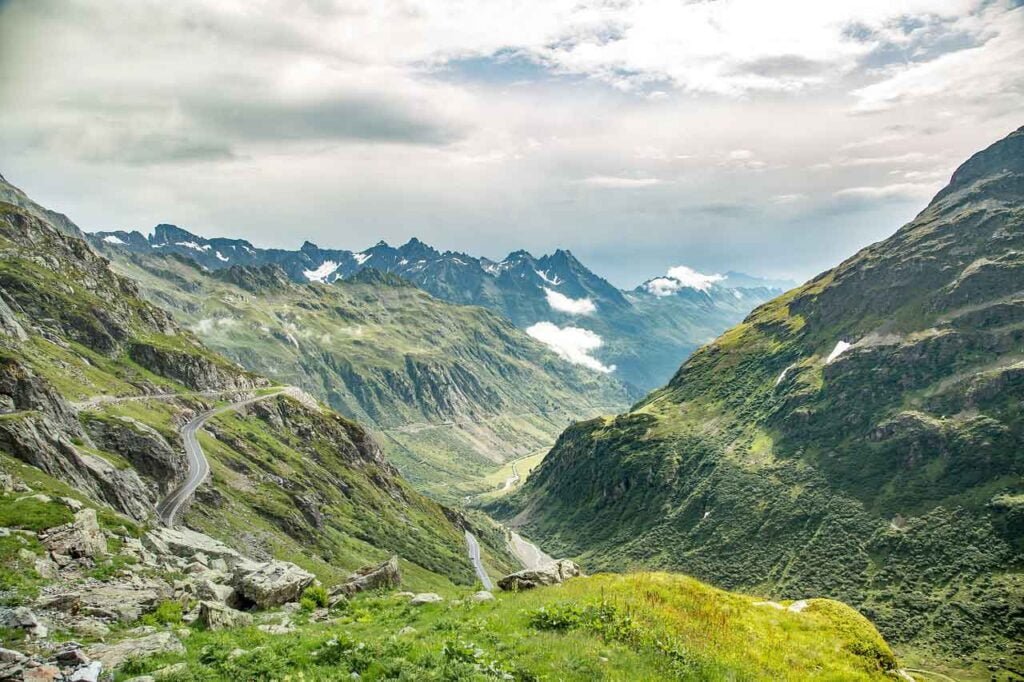 hidden gems in Switzerland: hiking trails 2