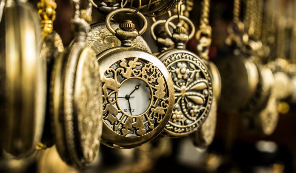 Things to do in Zurich Switzerland beyer clock