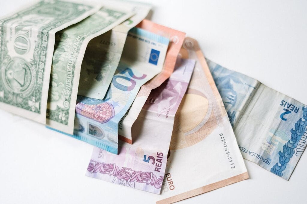Things to know: currency and payment