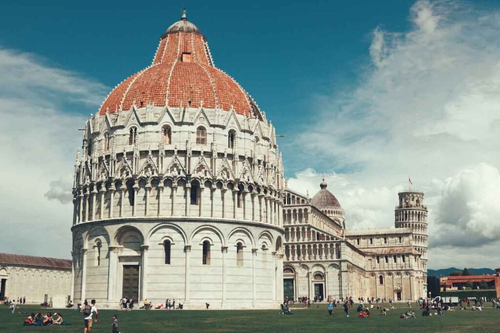 Pisa, Italy: Piazza dei miracoli