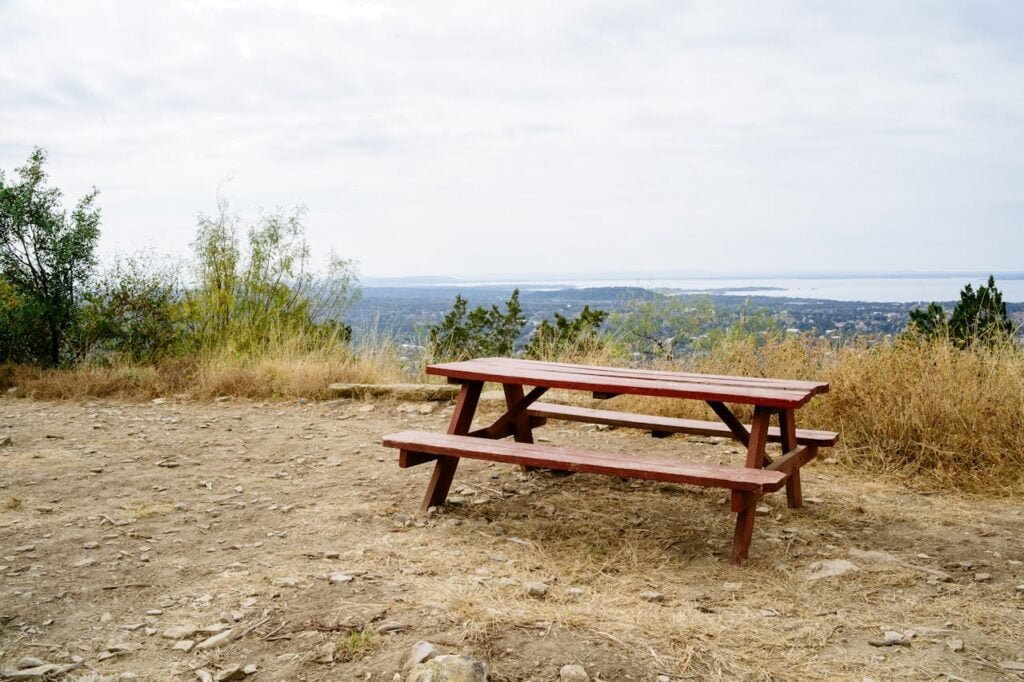 hidden gems in Switzerland: Picnic 1
