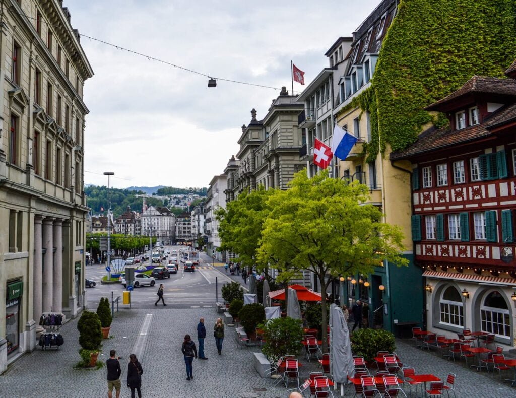 Budget: Without croud in Switzerland
How to visit Switzerland on a Budget;.