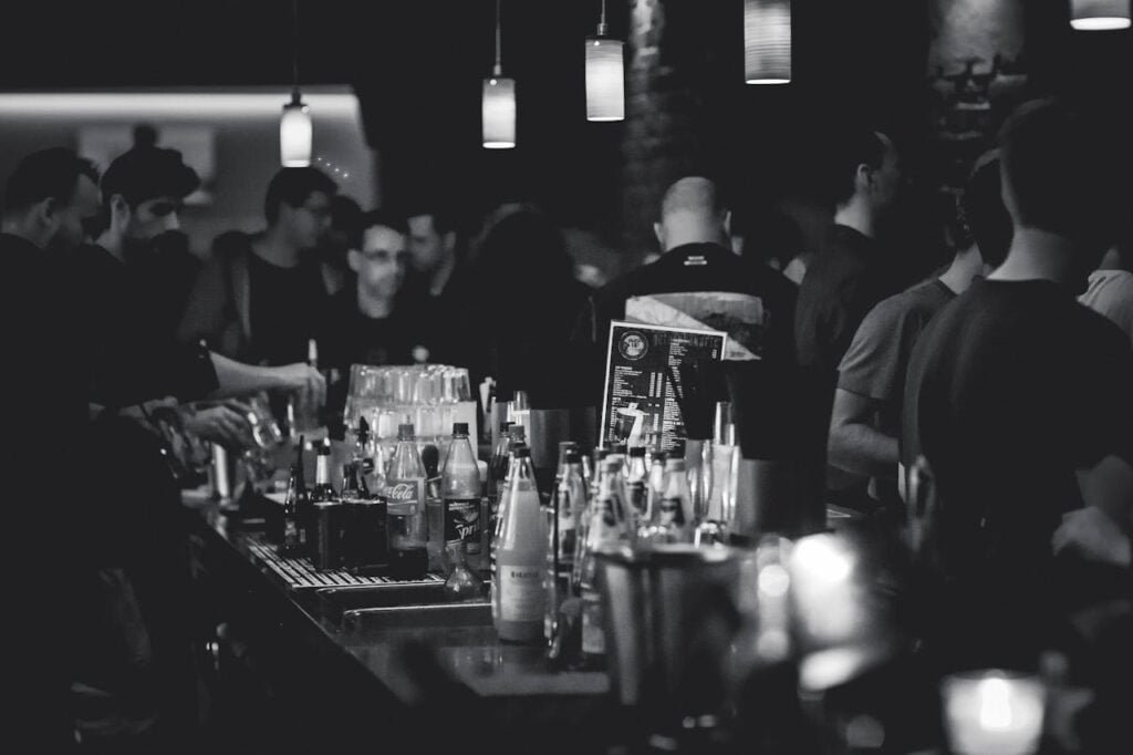 Things to do in Zurich Switzerland
bar in zurich