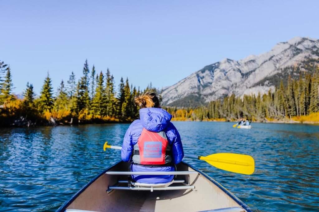 hidden gems in Switzerland: Boating on the lake