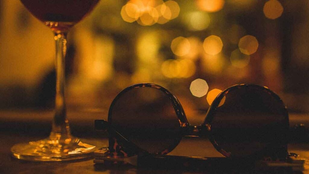 things to do in paris: night life cafes