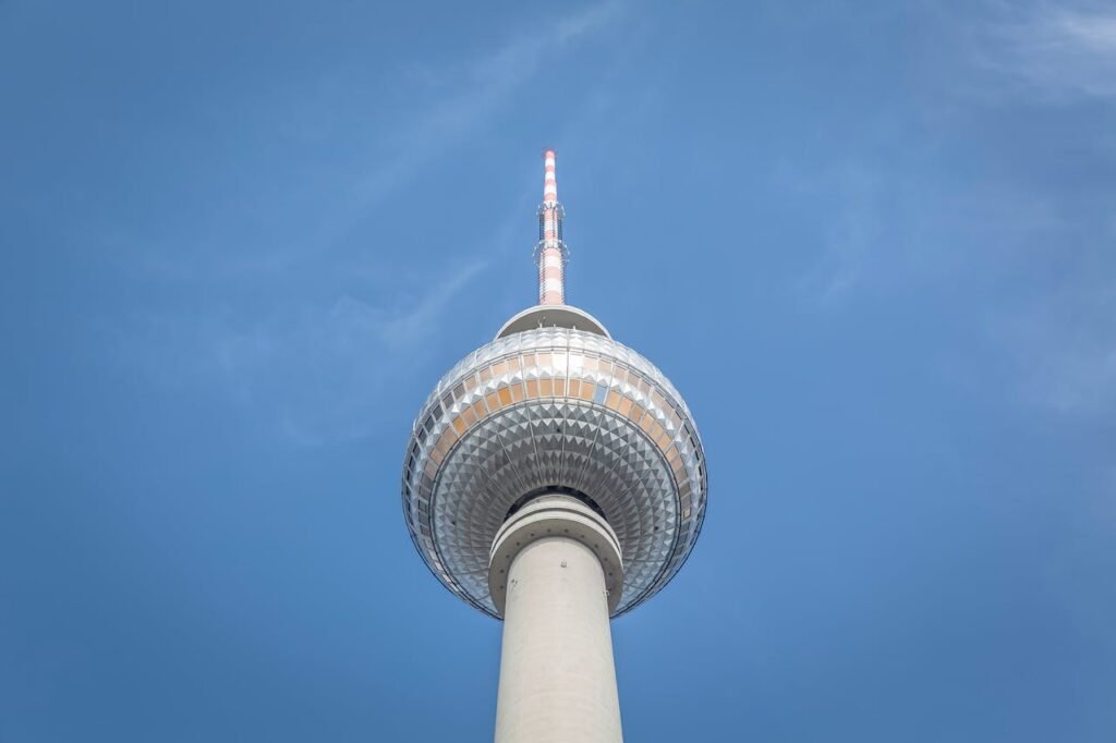 world’s first television tower